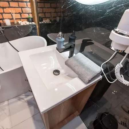 Appartement Przytulny Z Wieza *